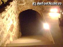 [P09] Traseul celor trei fortificatii Alba Iulia - Tunel din Bastionul Sasilor care duce in Sala Vestigiilor Romane » foto by biancuta
 - 
<span class="allrVoted glyphicon glyphicon-heart hidden" id="av72352"></span>
<a class="m-l-10 hidden" id="sv72352" onclick="voting_Foto_DelVot(,72352,18888)" role="button">șterge vot <span class="glyphicon glyphicon-remove"></span></a>
<a id="v972352" class=" c-red"  onclick="voting_Foto_SetVot(72352)" role="button"><span class="glyphicon glyphicon-heart-empty"></span> <b>LIKE</b> = Votează poza</a> <img class="hidden"  id="f72352W9" src="/imagini/loader.gif" border="0" /><span class="AjErrMes hidden" id="e72352ErM"></span>