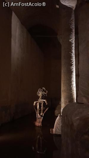 [P13] interior Cisterna Basilica » foto by Yolanda
 - 
<span class="allrVoted glyphicon glyphicon-heart hidden" id="av1501893"></span>
<a class="m-l-10 hidden" id="sv1501893" onclick="voting_Foto_DelVot(,1501893,18902)" role="button">șterge vot <span class="glyphicon glyphicon-remove"></span></a>
<a id="v91501893" class=" c-red"  onclick="voting_Foto_SetVot(1501893)" role="button"><span class="glyphicon glyphicon-heart-empty"></span> <b>LIKE</b> = Votează poza</a> <img class="hidden"  id="f1501893W9" src="/imagini/loader.gif" border="0" /><span class="AjErrMes hidden" id="e1501893ErM"></span>