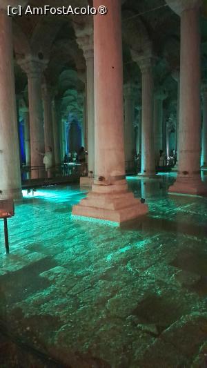 [P02] interior Cisterna Basilica » foto by Yolanda
 - 
<span class="allrVoted glyphicon glyphicon-heart hidden" id="av1501882"></span>
<a class="m-l-10 hidden" id="sv1501882" onclick="voting_Foto_DelVot(,1501882,18902)" role="button">șterge vot <span class="glyphicon glyphicon-remove"></span></a>
<a id="v91501882" class=" c-red"  onclick="voting_Foto_SetVot(1501882)" role="button"><span class="glyphicon glyphicon-heart-empty"></span> <b>LIKE</b> = Votează poza</a> <img class="hidden"  id="f1501882W9" src="/imagini/loader.gif" border="0" /><span class="AjErrMes hidden" id="e1501882ErM"></span>