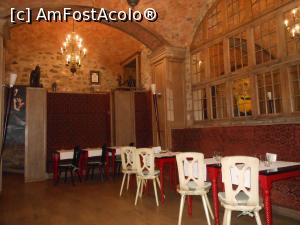 [P59] Bușteni - Castelul Cantacuzino. Restaurant Canta Cuisine, fosta cramă a castelului.  » foto by iulianic
 - 
<span class="allrVoted glyphicon glyphicon-heart hidden" id="av1033739"></span>
<a class="m-l-10 hidden" id="sv1033739" onclick="voting_Foto_DelVot(,1033739,18916)" role="button">șterge vot <span class="glyphicon glyphicon-remove"></span></a>
<a id="v91033739" class=" c-red"  onclick="voting_Foto_SetVot(1033739)" role="button"><span class="glyphicon glyphicon-heart-empty"></span> <b>LIKE</b> = Votează poza</a> <img class="hidden"  id="f1033739W9" src="/imagini/loader.gif" border="0" /><span class="AjErrMes hidden" id="e1033739ErM"></span>