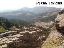 P18 [JUN-2009] Panorama spre cealalta parte a muntelui