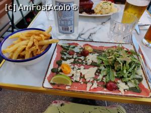 [P04] Bistrot Au Chineur L’Isle-sur-la-Sorgue » foto by crismis
 - 
<span class="allrVoted glyphicon glyphicon-heart hidden" id="av1523587"></span>
<a class="m-l-10 hidden" id="sv1523587" onclick="voting_Foto_DelVot(,1523587,19422)" role="button">șterge vot <span class="glyphicon glyphicon-remove"></span></a>
<a id="v91523587" class=" c-red"  onclick="voting_Foto_SetVot(1523587)" role="button"><span class="glyphicon glyphicon-heart-empty"></span> <b>LIKE</b> = Votează poza</a> <img class="hidden"  id="f1523587W9" src="/imagini/loader.gif" border="0" /><span class="AjErrMes hidden" id="e1523587ErM"></span>