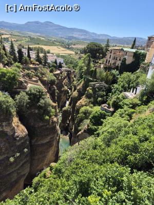 [P15] Ronda - Canionul El Tajo » foto by ANILU
 - 
<span class="allrVoted glyphicon glyphicon-heart hidden" id="av1487504"></span>
<a class="m-l-10 hidden" id="sv1487504" onclick="voting_Foto_DelVot(,1487504,19508)" role="button">șterge vot <span class="glyphicon glyphicon-remove"></span></a>
<a id="v91487504" class=" c-red"  onclick="voting_Foto_SetVot(1487504)" role="button"><span class="glyphicon glyphicon-heart-empty"></span> <b>LIKE</b> = Votează poza</a> <img class="hidden"  id="f1487504W9" src="/imagini/loader.gif" border="0" /><span class="AjErrMes hidden" id="e1487504ErM"></span>