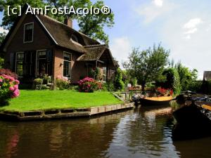 [P13] Giethoorn - casă cu parcare » foto by makuy*
 - 
<span class="allrVoted glyphicon glyphicon-heart hidden" id="av768979"></span>
<a class="m-l-10 hidden" id="sv768979" onclick="voting_Foto_DelVot(,768979,19677)" role="button">șterge vot <span class="glyphicon glyphicon-remove"></span></a>
<a id="v9768979" class=" c-red"  onclick="voting_Foto_SetVot(768979)" role="button"><span class="glyphicon glyphicon-heart-empty"></span> <b>LIKE</b> = Votează poza</a> <img class="hidden"  id="f768979W9" src="/imagini/loader.gif" border="0" /><span class="AjErrMes hidden" id="e768979ErM"></span>