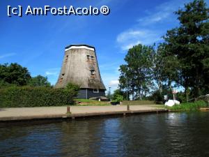 [P21] Giethoorn - moara fără palete, reperul de pe hartă » foto by makuy*
 - 
<span class="allrVoted glyphicon glyphicon-heart hidden" id="av768991"></span>
<a class="m-l-10 hidden" id="sv768991" onclick="voting_Foto_DelVot(,768991,19677)" role="button">șterge vot <span class="glyphicon glyphicon-remove"></span></a>
<a id="v9768991" class=" c-red"  onclick="voting_Foto_SetVot(768991)" role="button"><span class="glyphicon glyphicon-heart-empty"></span> <b>LIKE</b> = Votează poza</a> <img class="hidden"  id="f768991W9" src="/imagini/loader.gif" border="0" /><span class="AjErrMes hidden" id="e768991ErM"></span>