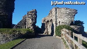 P18 [OCT-2015] Ruine castel în orașul Aberystwyth, Țara Galilor. 