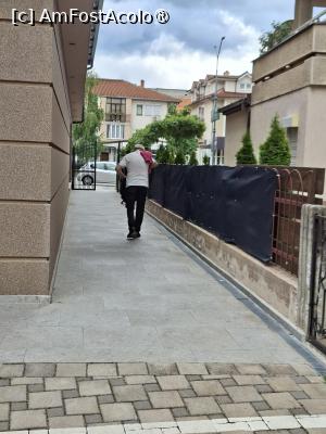 [P19] Ohrid, Aleea ce duce din parcarea Apartamentelor Naumovski la strada principală(bulevard), era foarte ușor să ajungi în zona veche... » foto by mprofeanu
 - 
<span class="allrVoted glyphicon glyphicon-heart hidden" id="av1538516"></span>
<a class="m-l-10 hidden" id="sv1538516" onclick="voting_Foto_DelVot(,1538516,19791)" role="button">șterge vot <span class="glyphicon glyphicon-remove"></span></a>
<a id="v91538516" class=" c-red"  onclick="voting_Foto_SetVot(1538516)" role="button"><span class="glyphicon glyphicon-heart-empty"></span> <b>LIKE</b> = Votează poza</a> <img class="hidden"  id="f1538516W9" src="/imagini/loader.gif" border="0" /><span class="AjErrMes hidden" id="e1538516ErM"></span>