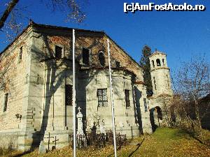 [P32] Biserica Sf. Nicolae, Koprivshtitsa » foto by Testosu'
 - 
<span class="allrVoted glyphicon glyphicon-heart hidden" id="av703048"></span>
<a class="m-l-10 hidden" id="sv703048" onclick="voting_Foto_DelVot(,703048,19795)" role="button">șterge vot <span class="glyphicon glyphicon-remove"></span></a>
<a id="v9703048" class=" c-red"  onclick="voting_Foto_SetVot(703048)" role="button"><span class="glyphicon glyphicon-heart-empty"></span> <b>LIKE</b> = Votează poza</a> <img class="hidden"  id="f703048W9" src="/imagini/loader.gif" border="0" /><span class="AjErrMes hidden" id="e703048ErM"></span>
