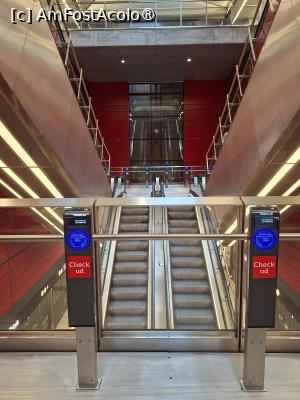 [P34] Copenhaga, Stația de metrou Enghave Plads aproape de cazarea noastră » foto by mprofeanu
 - 
<span class="allrVoted glyphicon glyphicon-heart hidden" id="av1506762"></span>
<a class="m-l-10 hidden" id="sv1506762" onclick="voting_Foto_DelVot(,1506762,19884)" role="button">șterge vot <span class="glyphicon glyphicon-remove"></span></a>
<a id="v91506762" class=" c-red"  onclick="voting_Foto_SetVot(1506762)" role="button"><span class="glyphicon glyphicon-heart-empty"></span> <b>LIKE</b> = Votează poza</a> <img class="hidden"  id="f1506762W9" src="/imagini/loader.gif" border="0" /><span class="AjErrMes hidden" id="e1506762ErM"></span>