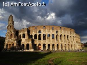 [P10] Coloseum - în vremuri înnorate » foto by lilica2001
 - 
<span class="allrVoted glyphicon glyphicon-heart hidden" id="av748348"></span>
<a class="m-l-10 hidden" id="sv748348" onclick="voting_Foto_DelVot(,748348,19894)" role="button">șterge vot <span class="glyphicon glyphicon-remove"></span></a>
<a id="v9748348" class=" c-red"  onclick="voting_Foto_SetVot(748348)" role="button"><span class="glyphicon glyphicon-heart-empty"></span> <b>LIKE</b> = Votează poza</a> <img class="hidden"  id="f748348W9" src="/imagini/loader.gif" border="0" /><span class="AjErrMes hidden" id="e748348ErM"></span>