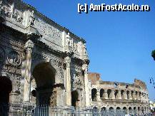 [P63] Piaţa Colosseum-ului: Amfiteatrul lui Flavius şi Arcul lui Constantin » foto by magdalena
 - 
<span class="allrVoted glyphicon glyphicon-heart hidden" id="av283081"></span>
<a class="m-l-10 hidden" id="sv283081" onclick="voting_Foto_DelVot(,283081,20020)" role="button">șterge vot <span class="glyphicon glyphicon-remove"></span></a>
<a id="v9283081" class=" c-red"  onclick="voting_Foto_SetVot(283081)" role="button"><span class="glyphicon glyphicon-heart-empty"></span> <b>LIKE</b> = Votează poza</a> <img class="hidden"  id="f283081W9" src="/imagini/loader.gif" border="0" /><span class="AjErrMes hidden" id="e283081ErM"></span>