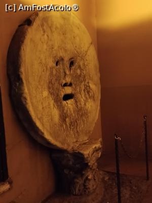 [P33] Bocca della Verità » foto by BristenaBrad
 - 
<span class="allrVoted glyphicon glyphicon-heart hidden" id="av1505599"></span>
<a class="m-l-10 hidden" id="sv1505599" onclick="voting_Foto_DelVot(,1505599,20021)" role="button">șterge vot <span class="glyphicon glyphicon-remove"></span></a>
<a id="v91505599" class=" c-red"  onclick="voting_Foto_SetVot(1505599)" role="button"><span class="glyphicon glyphicon-heart-empty"></span> <b>LIKE</b> = Votează poza</a> <img class="hidden"  id="f1505599W9" src="/imagini/loader.gif" border="0" /><span class="AjErrMes hidden" id="e1505599ErM"></span>