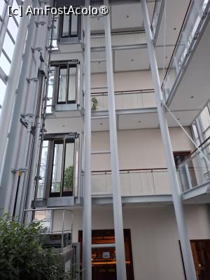 [P18] Hotel Savoy Timisoara- legătura dintre cele 2 corpuri » foto by zlatna
 - 
<span class="allrVoted glyphicon glyphicon-heart hidden" id="av1510743"></span>
<a class="m-l-10 hidden" id="sv1510743" onclick="voting_Foto_DelVot(,1510743,20115)" role="button">șterge vot <span class="glyphicon glyphicon-remove"></span></a>
<a id="v91510743" class=" c-red"  onclick="voting_Foto_SetVot(1510743)" role="button"><span class="glyphicon glyphicon-heart-empty"></span> <b>LIKE</b> = Votează poza</a> <img class="hidden"  id="f1510743W9" src="/imagini/loader.gif" border="0" /><span class="AjErrMes hidden" id="e1510743ErM"></span>