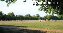 [P10] Hyde Park - la fotbal » foto by Dragoș_MD
 - 
<span class="allrVoted glyphicon glyphicon-heart hidden" id="av207887"></span>
<a class="m-l-10 hidden" id="sv207887" onclick="voting_Foto_DelVot(,207887,20168)" role="button">șterge vot <span class="glyphicon glyphicon-remove"></span></a>
<a id="v9207887" class=" c-red"  onclick="voting_Foto_SetVot(207887)" role="button"><span class="glyphicon glyphicon-heart-empty"></span> <b>LIKE</b> = Votează poza</a> <img class="hidden"  id="f207887W9" src="/imagini/loader.gif" border="0" /><span class="AjErrMes hidden" id="e207887ErM"></span>