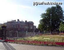 [P36] Kensington palace - în renovare. » foto by Dragoș_MD
 - 
<span class="allrVoted glyphicon glyphicon-heart hidden" id="av207927"></span>
<a class="m-l-10 hidden" id="sv207927" onclick="voting_Foto_DelVot(,207927,20168)" role="button">șterge vot <span class="glyphicon glyphicon-remove"></span></a>
<a id="v9207927" class=" c-red"  onclick="voting_Foto_SetVot(207927)" role="button"><span class="glyphicon glyphicon-heart-empty"></span> <b>LIKE</b> = Votează poza</a> <img class="hidden"  id="f207927W9" src="/imagini/loader.gif" border="0" /><span class="AjErrMes hidden" id="e207927ErM"></span>