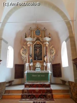 [P34] Biserica Evanghelica Fortificata Harman. Altarul baroc. » foto by Floria
 - 
<span class="allrVoted glyphicon glyphicon-heart hidden" id="av1487620"></span>
<a class="m-l-10 hidden" id="sv1487620" onclick="voting_Foto_DelVot(,1487620,20177)" role="button">șterge vot <span class="glyphicon glyphicon-remove"></span></a>
<a id="v91487620" class=" c-red"  onclick="voting_Foto_SetVot(1487620)" role="button"><span class="glyphicon glyphicon-heart-empty"></span> <b>LIKE</b> = Votează poza</a> <img class="hidden"  id="f1487620W9" src="/imagini/loader.gif" border="0" /><span class="AjErrMes hidden" id="e1487620ErM"></span>