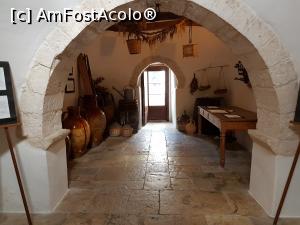 [P12] Trullo Sovrano - interior » foto by fvpmed
 - 
<span class="allrVoted glyphicon glyphicon-heart hidden" id="av819049"></span>
<a class="m-l-10 hidden" id="sv819049" onclick="voting_Foto_DelVot(,819049,20469)" role="button">șterge vot <span class="glyphicon glyphicon-remove"></span></a>
<a id="v9819049" class=" c-red"  onclick="voting_Foto_SetVot(819049)" role="button"><span class="glyphicon glyphicon-heart-empty"></span> <b>LIKE</b> = Votează poza</a> <img class="hidden"  id="f819049W9" src="/imagini/loader.gif" border="0" /><span class="AjErrMes hidden" id="e819049ErM"></span>