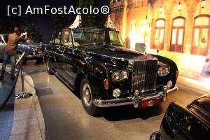 [P27] Amman, Muzeul Automobilelor Regale, Rolls Royce » foto by mprofeanu
 - 
<span class="allrVoted glyphicon glyphicon-heart hidden" id="av1033364"></span>
<a class="m-l-10 hidden" id="sv1033364" onclick="voting_Foto_DelVot(,1033364,20516)" role="button">șterge vot <span class="glyphicon glyphicon-remove"></span></a>
<a id="v91033364" class=" c-red"  onclick="voting_Foto_SetVot(1033364)" role="button"><span class="glyphicon glyphicon-heart-empty"></span> <b>LIKE</b> = Votează poza</a> <img class="hidden"  id="f1033364W9" src="/imagini/loader.gif" border="0" /><span class="AjErrMes hidden" id="e1033364ErM"></span>