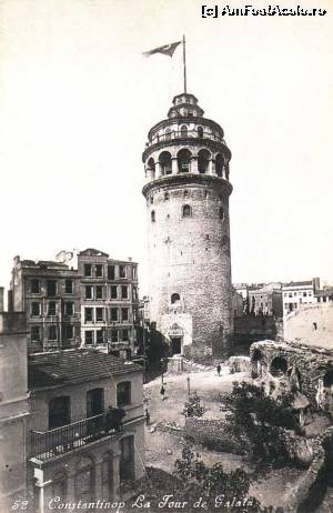 [P02] Imagine veche a Turnului Galata, atunci când încă nu avea cupola conică și încă mai existau ruine ale zidului coloniei genoveze (preluare Internet)  » foto by tata123 🔱
 - 
<span class="allrVoted glyphicon glyphicon-heart hidden" id="av592363"></span>
<a class="m-l-10 hidden" id="sv592363" onclick="voting_Foto_DelVot(,592363,20759)" role="button">șterge vot <span class="glyphicon glyphicon-remove"></span></a>
<a id="v9592363" class=" c-red"  onclick="voting_Foto_SetVot(592363)" role="button"><span class="glyphicon glyphicon-heart-empty"></span> <b>LIKE</b> = Votează poza</a> <img class="hidden"  id="f592363W9" src="/imagini/loader.gif" border="0" /><span class="AjErrMes hidden" id="e592363ErM"></span>