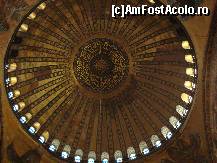 [P16] Istanbul -  Catedrala Agia Sofia - cupola in care si acum coboara un cablu » foto by Diaura*
 - 
<span class="allrVoted glyphicon glyphicon-heart hidden" id="av63812"></span>
<a class="m-l-10 hidden" id="sv63812" onclick="voting_Foto_DelVot(,63812,20762)" role="button">șterge vot <span class="glyphicon glyphicon-remove"></span></a>
<a id="v963812" class=" c-red"  onclick="voting_Foto_SetVot(63812)" role="button"><span class="glyphicon glyphicon-heart-empty"></span> <b>LIKE</b> = Votează poza</a> <img class="hidden"  id="f63812W9" src="/imagini/loader.gif" border="0" /><span class="AjErrMes hidden" id="e63812ErM"></span>