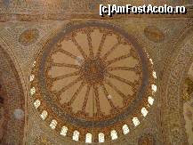 [P08] Istanbul - Moscheea Sultanahmet - cupola cu texte din Coran » foto by Diaura*
 - 
<span class="allrVoted glyphicon glyphicon-heart hidden" id="av63794"></span>
<a class="m-l-10 hidden" id="sv63794" onclick="voting_Foto_DelVot(,63794,20762)" role="button">șterge vot <span class="glyphicon glyphicon-remove"></span></a>
<a id="v963794" class=" c-red"  onclick="voting_Foto_SetVot(63794)" role="button"><span class="glyphicon glyphicon-heart-empty"></span> <b>LIKE</b> = Votează poza</a> <img class="hidden"  id="f63794W9" src="/imagini/loader.gif" border="0" /><span class="AjErrMes hidden" id="e63794ErM"></span>