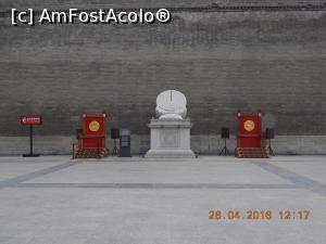 [P69] Xi’an, Zidurile Orașului, Cadranul Solar arăta ora destul de precis în curtea de lângă zid » foto by mprofeanu
 - 
<span class="allrVoted glyphicon glyphicon-heart hidden" id="av776386"></span>
<a class="m-l-10 hidden" id="sv776386" onclick="voting_Foto_DelVot(,776386,20766)" role="button">șterge vot <span class="glyphicon glyphicon-remove"></span></a>
<a id="v9776386" class=" c-red"  onclick="voting_Foto_SetVot(776386)" role="button"><span class="glyphicon glyphicon-heart-empty"></span> <b>LIKE</b> = Votează poza</a> <img class="hidden"  id="f776386W9" src="/imagini/loader.gif" border="0" /><span class="AjErrMes hidden" id="e776386ErM"></span>