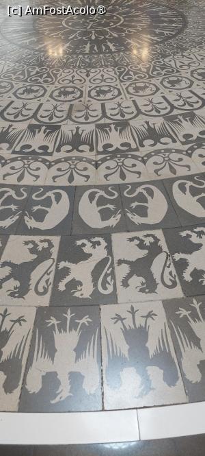 [P15] Palatul Culturii din Iași: podeaua mozaicată din Holul de Onoare » foto by Carmen Ion
 - 
<span class="allrVoted glyphicon glyphicon-heart hidden" id="av1505434"></span>
<a class="m-l-10 hidden" id="sv1505434" onclick="voting_Foto_DelVot(,1505434,20792)" role="button">șterge vot <span class="glyphicon glyphicon-remove"></span></a>
<a id="v91505434" class=" c-red"  onclick="voting_Foto_SetVot(1505434)" role="button"><span class="glyphicon glyphicon-heart-empty"></span> <b>LIKE</b> = Votează poza</a> <img class="hidden"  id="f1505434W9" src="/imagini/loader.gif" border="0" /><span class="AjErrMes hidden" id="e1505434ErM"></span>