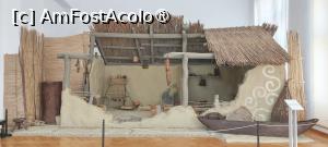 [P30] Expoziția Cucuteni de la Muzeul de Istorie; reconstituiea unei locuinte tipic cucutiene cu platformă din lut ars » foto by Carmen Ion
 - 
<span class="allrVoted glyphicon glyphicon-heart hidden" id="av1505449"></span>
<a class="m-l-10 hidden" id="sv1505449" onclick="voting_Foto_DelVot(,1505449,20792)" role="button">șterge vot <span class="glyphicon glyphicon-remove"></span></a>
<a id="v91505449" class=" c-red"  onclick="voting_Foto_SetVot(1505449)" role="button"><span class="glyphicon glyphicon-heart-empty"></span> <b>LIKE</b> = Votează poza</a> <img class="hidden"  id="f1505449W9" src="/imagini/loader.gif" border="0" /><span class="AjErrMes hidden" id="e1505449ErM"></span>