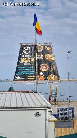 [P24] restaurant Zarguzon » foto by Yolanda
 - 
<span class="allrVoted glyphicon glyphicon-heart hidden" id="av1492389"></span>
<a class="m-l-10 hidden" id="sv1492389" onclick="voting_Foto_DelVot(,1492389,20844)" role="button">șterge vot <span class="glyphicon glyphicon-remove"></span></a>
<a id="v91492389" class=" c-red"  onclick="voting_Foto_SetVot(1492389)" role="button"><span class="glyphicon glyphicon-heart-empty"></span> <b>LIKE</b> = Votează poza</a> <img class="hidden"  id="f1492389W9" src="/imagini/loader.gif" border="0" /><span class="AjErrMes hidden" id="e1492389ErM"></span>