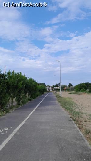 [P26] promenada lacului T » foto by Yolanda
 - 
<span class="allrVoted glyphicon glyphicon-heart hidden" id="av1492391"></span>
<a class="m-l-10 hidden" id="sv1492391" onclick="voting_Foto_DelVot(,1492391,20844)" role="button">șterge vot <span class="glyphicon glyphicon-remove"></span></a>
<a id="v91492391" class=" c-red"  onclick="voting_Foto_SetVot(1492391)" role="button"><span class="glyphicon glyphicon-heart-empty"></span> <b>LIKE</b> = Votează poza</a> <img class="hidden"  id="f1492391W9" src="/imagini/loader.gif" border="0" /><span class="AjErrMes hidden" id="e1492391ErM"></span>