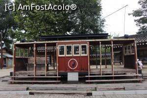 [P67] Seul, Muzeul Național de Folclor, Tramvaiul pare că îmbie la plimbare » foto by mprofeanu
 - 
<span class="allrVoted glyphicon glyphicon-heart hidden" id="av805344"></span>
<a class="m-l-10 hidden" id="sv805344" onclick="voting_Foto_DelVot(,805344,21214)" role="button">șterge vot <span class="glyphicon glyphicon-remove"></span></a>
<a id="v9805344" class=" c-red"  onclick="voting_Foto_SetVot(805344)" role="button"><span class="glyphicon glyphicon-heart-empty"></span> <b>LIKE</b> = Votează poza</a> <img class="hidden"  id="f805344W9" src="/imagini/loader.gif" border="0" /><span class="AjErrMes hidden" id="e805344ErM"></span>