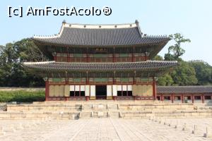 [P13] Seul, Palatul Changdeok, Pavilionul Injeong, Sala Tronului » foto by mprofeanu
 - 
<span class="allrVoted glyphicon glyphicon-heart hidden" id="av811186"></span>
<a class="m-l-10 hidden" id="sv811186" onclick="voting_Foto_DelVot(,811186,21214)" role="button">șterge vot <span class="glyphicon glyphicon-remove"></span></a>
<a id="v9811186" class=" c-red"  onclick="voting_Foto_SetVot(811186)" role="button"><span class="glyphicon glyphicon-heart-empty"></span> <b>LIKE</b> = Votează poza</a> <img class="hidden"  id="f811186W9" src="/imagini/loader.gif" border="0" /><span class="AjErrMes hidden" id="e811186ErM"></span>