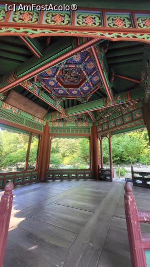 [P16] Tavanul prezinta sculpturi cu dragoni gemeni, simbolizand autoritatea regala. » foto by geani anto
 - 
<span class="allrVoted glyphicon glyphicon-heart hidden" id="av1515862"></span>
<a class="m-l-10 hidden" id="sv1515862" onclick="voting_Foto_DelVot(,1515862,21214)" role="button">șterge vot <span class="glyphicon glyphicon-remove"></span></a>
<a id="v91515862" class=" c-red"  onclick="voting_Foto_SetVot(1515862)" role="button"><span class="glyphicon glyphicon-heart-empty"></span> <b>LIKE</b> = Votează poza</a> <img class="hidden"  id="f1515862W9" src="/imagini/loader.gif" border="0" /><span class="AjErrMes hidden" id="e1515862ErM"></span>