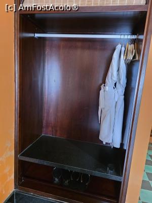 [P25] Spatel d’Annam Hotel; camera » foto by crismis
 - 
<span class="allrVoted glyphicon glyphicon-heart hidden" id="av1544592"></span>
<a class="m-l-10 hidden" id="sv1544592" onclick="voting_Foto_DelVot(,1544592,21235)" role="button">șterge vot <span class="glyphicon glyphicon-remove"></span></a>
<a id="v91544592" class=" c-red"  onclick="voting_Foto_SetVot(1544592)" role="button"><span class="glyphicon glyphicon-heart-empty"></span> <b>LIKE</b> = Votează poza</a> <img class="hidden"  id="f1544592W9" src="/imagini/loader.gif" border="0" /><span class="AjErrMes hidden" id="e1544592ErM"></span>