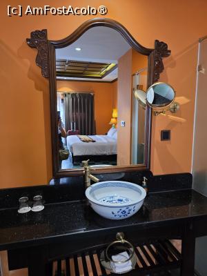 [P26] Spatel d’Annam Hotel; camera » foto by crismis
 - 
<span class="allrVoted glyphicon glyphicon-heart hidden" id="av1544593"></span>
<a class="m-l-10 hidden" id="sv1544593" onclick="voting_Foto_DelVot(,1544593,21235)" role="button">șterge vot <span class="glyphicon glyphicon-remove"></span></a>
<a id="v91544593" class=" c-red"  onclick="voting_Foto_SetVot(1544593)" role="button"><span class="glyphicon glyphicon-heart-empty"></span> <b>LIKE</b> = Votează poza</a> <img class="hidden"  id="f1544593W9" src="/imagini/loader.gif" border="0" /><span class="AjErrMes hidden" id="e1544593ErM"></span>