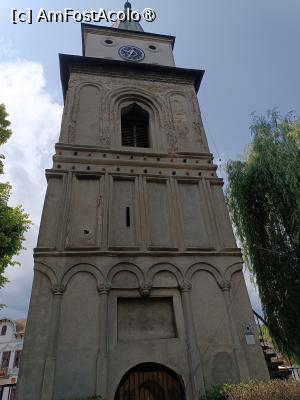 [P06] Turnul Bărăției - vedere frontală » foto by laurand
 - 
<span class="allrVoted glyphicon glyphicon-heart hidden" id="av1486465"></span>
<a class="m-l-10 hidden" id="sv1486465" onclick="voting_Foto_DelVot(,1486465,21248)" role="button">șterge vot <span class="glyphicon glyphicon-remove"></span></a>
<a id="v91486465" class=" c-red"  onclick="voting_Foto_SetVot(1486465)" role="button"><span class="glyphicon glyphicon-heart-empty"></span> <b>LIKE</b> = Votează poza</a> <img class="hidden"  id="f1486465W9" src="/imagini/loader.gif" border="0" /><span class="AjErrMes hidden" id="e1486465ErM"></span>