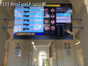 [P27] Nu suntem nici in aeroport, nici in vreo gara sofisticata ci doar in holul castelului, dar din acest afisaj aflam informatiile ce ne intereseaza » foto by mishu
 - 
<span class="allrVoted glyphicon glyphicon-heart hidden" id="av1197611"></span>
<a class="m-l-10 hidden" id="sv1197611" onclick="voting_Foto_DelVot(,1197611,21262)" role="button">șterge vot <span class="glyphicon glyphicon-remove"></span></a>
<a id="v91197611" class=" c-red"  onclick="voting_Foto_SetVot(1197611)" role="button"><span class="glyphicon glyphicon-heart-empty"></span> <b>LIKE</b> = Votează poza</a> <img class="hidden"  id="f1197611W9" src="/imagini/loader.gif" border="0" /><span class="AjErrMes hidden" id="e1197611ErM"></span>