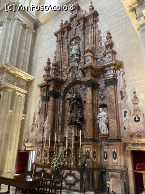 [P32] Interior de biserica » foto by aurora56
 - 
<span class="allrVoted glyphicon glyphicon-heart hidden" id="av1507776"></span>
<a class="m-l-10 hidden" id="sv1507776" onclick="voting_Foto_DelVot(,1507776,21289)" role="button">șterge vot <span class="glyphicon glyphicon-remove"></span></a>
<a id="v91507776" class=" c-red"  onclick="voting_Foto_SetVot(1507776)" role="button"><span class="glyphicon glyphicon-heart-empty"></span> <b>LIKE</b> = Votează poza</a> <img class="hidden"  id="f1507776W9" src="/imagini/loader.gif" border="0" /><span class="AjErrMes hidden" id="e1507776ErM"></span>