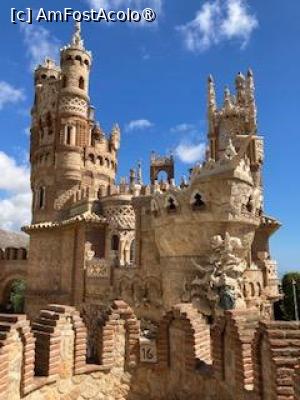 [P15] castelul vazut de aproape » foto by aurora56
 - 
<span class="allrVoted glyphicon glyphicon-heart hidden" id="av1509145"></span>
<a class="m-l-10 hidden" id="sv1509145" onclick="voting_Foto_DelVot(,1509145,21289)" role="button">șterge vot <span class="glyphicon glyphicon-remove"></span></a>
<a id="v91509145" class=" c-red"  onclick="voting_Foto_SetVot(1509145)" role="button"><span class="glyphicon glyphicon-heart-empty"></span> <b>LIKE</b> = Votează poza</a> <img class="hidden"  id="f1509145W9" src="/imagini/loader.gif" border="0" /><span class="AjErrMes hidden" id="e1509145ErM"></span>