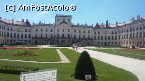 P06 [AUG-2016] Alei de promenadă la Castelul Esterhazy, oraşul Fertod, Ungaria. 