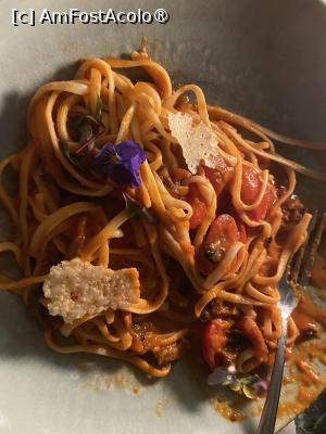 [P11] Abalone, restaurantul italian - Linguine Amatriciana » foto by nicole33
 - 
<span class="allrVoted glyphicon glyphicon-heart hidden" id="av1499519"></span>
<a class="m-l-10 hidden" id="sv1499519" onclick="voting_Foto_DelVot(,1499519,21354)" role="button">șterge vot <span class="glyphicon glyphicon-remove"></span></a>
<a id="v91499519" class=" c-red"  onclick="voting_Foto_SetVot(1499519)" role="button"><span class="glyphicon glyphicon-heart-empty"></span> <b>LIKE</b> = Votează poza</a> <img class="hidden"  id="f1499519W9" src="/imagini/loader.gif" border="0" /><span class="AjErrMes hidden" id="e1499519ErM"></span>