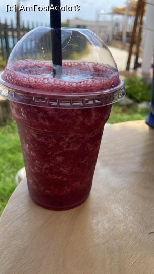 [P33] To Kyma - cură de vitamine cu Energy Elixir, un smoothie făcut pe loc din căpşuni, zmeură, afine şi mure » foto by nicole33
 - 
<span class="allrVoted glyphicon glyphicon-heart hidden" id="av1499541"></span>
<a class="m-l-10 hidden" id="sv1499541" onclick="voting_Foto_DelVot(,1499541,21354)" role="button">șterge vot <span class="glyphicon glyphicon-remove"></span></a>
<a id="v91499541" class=" c-red"  onclick="voting_Foto_SetVot(1499541)" role="button"><span class="glyphicon glyphicon-heart-empty"></span> <b>LIKE</b> = Votează poza</a> <img class="hidden"  id="f1499541W9" src="/imagini/loader.gif" border="0" /><span class="AjErrMes hidden" id="e1499541ErM"></span>