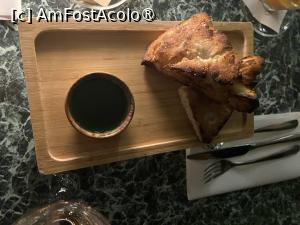 [P08] Abalone, restaurantul italian - focaccia din partea casei » foto by nicole33
 - 
<span class="allrVoted glyphicon glyphicon-heart hidden" id="av1499516"></span>
<a class="m-l-10 hidden" id="sv1499516" onclick="voting_Foto_DelVot(,1499516,21354)" role="button">șterge vot <span class="glyphicon glyphicon-remove"></span></a>
<a id="v91499516" class=" c-red"  onclick="voting_Foto_SetVot(1499516)" role="button"><span class="glyphicon glyphicon-heart-empty"></span> <b>LIKE</b> = Votează poza</a> <img class="hidden"  id="f1499516W9" src="/imagini/loader.gif" border="0" /><span class="AjErrMes hidden" id="e1499516ErM"></span>