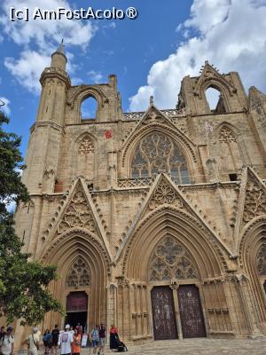 [P21] Famagusta - Catedrala Sf. Nicolae » foto by ANILU
 - 
<span class="allrVoted glyphicon glyphicon-heart hidden" id="av1506990"></span>
<a class="m-l-10 hidden" id="sv1506990" onclick="voting_Foto_DelVot(,1506990,21413)" role="button">șterge vot <span class="glyphicon glyphicon-remove"></span></a>
<a id="v91506990" class=" c-red"  onclick="voting_Foto_SetVot(1506990)" role="button"><span class="glyphicon glyphicon-heart-empty"></span> <b>LIKE</b> = Votează poza</a> <img class="hidden"  id="f1506990W9" src="/imagini/loader.gif" border="0" /><span class="AjErrMes hidden" id="e1506990ErM"></span>