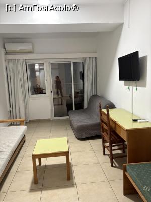 [P10] Birou, poate vreți să lucrați!😁 » foto by ARA
 - 
<span class="allrVoted glyphicon glyphicon-heart hidden" id="av1516348"></span>
<a class="m-l-10 hidden" id="sv1516348" onclick="voting_Foto_DelVot(,1516348,21463)" role="button">șterge vot <span class="glyphicon glyphicon-remove"></span></a>
<a id="v91516348" class=" c-red"  onclick="voting_Foto_SetVot(1516348)" role="button"><span class="glyphicon glyphicon-heart-empty"></span> <b>LIKE</b> = Votează poza</a> <img class="hidden"  id="f1516348W9" src="/imagini/loader.gif" border="0" /><span class="AjErrMes hidden" id="e1516348ErM"></span>