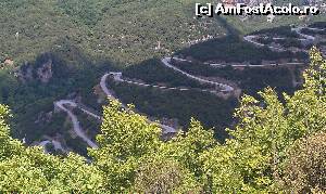 P02 [JUN-2014] Şosea în munţii Pindului, regiunea Epir, Grecia. 