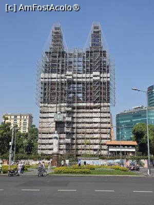[P05] Catedrala Notre Dame de Saigon » foto by crismis
 - 
<span class="allrVoted glyphicon glyphicon-heart hidden" id="av1535422"></span>
<a class="m-l-10 hidden" id="sv1535422" onclick="voting_Foto_DelVot(,1535422,21496)" role="button">șterge vot <span class="glyphicon glyphicon-remove"></span></a>
<a id="v91535422" class=" c-red"  onclick="voting_Foto_SetVot(1535422)" role="button"><span class="glyphicon glyphicon-heart-empty"></span> <b>LIKE</b> = Votează poza</a> <img class="hidden"  id="f1535422W9" src="/imagini/loader.gif" border="0" /><span class="AjErrMes hidden" id="e1535422ErM"></span>