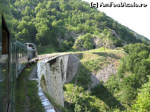 [P13] Viaduct și tunel în zare.  » foto by tata123 🔱
 - 
<span class="allrVoted glyphicon glyphicon-heart hidden" id="av602611"></span>
<a class="m-l-10 hidden" id="sv602611" onclick="voting_Foto_DelVot(,602611,21531)" role="button">șterge vot <span class="glyphicon glyphicon-remove"></span></a>
<a id="v9602611" class=" c-red"  onclick="voting_Foto_SetVot(602611)" role="button"><span class="glyphicon glyphicon-heart-empty"></span> <b>LIKE</b> = Votează poza</a> <img class="hidden"  id="f602611W9" src="/imagini/loader.gif" border="0" /><span class="AjErrMes hidden" id="e602611ErM"></span>