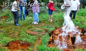 [P13] Tânăra doctorand și partenerul ei (persoanele din stânga imaginii) în timpul măsurătorilor la H503 Chirui » foto by Lucien
 - 
<span class="allrVoted glyphicon glyphicon-heart hidden" id="av836226"></span>
<a class="m-l-10 hidden" id="sv836226" onclick="voting_Foto_DelVot(,836226,21581)" role="button">șterge vot <span class="glyphicon glyphicon-remove"></span></a>
<a id="v9836226" class=" c-red"  onclick="voting_Foto_SetVot(836226)" role="button"><span class="glyphicon glyphicon-heart-empty"></span> <b>LIKE</b> = Votează poza</a> <img class="hidden"  id="f836226W9" src="/imagini/loader.gif" border="0" /><span class="AjErrMes hidden" id="e836226ErM"></span>