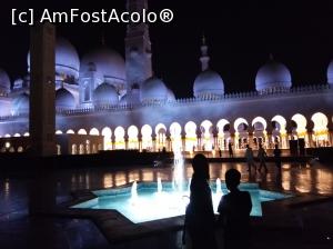 [P01] moscheea Abu Dhabi » foto by Suditu
 - 
<span class="allrVoted glyphicon glyphicon-heart hidden" id="av937656"></span>
<a class="m-l-10 hidden" id="sv937656" onclick="voting_Foto_DelVot(,937656,21594)" role="button">șterge vot <span class="glyphicon glyphicon-remove"></span></a>
<a id="v9937656" class=" c-red"  onclick="voting_Foto_SetVot(937656)" role="button"><span class="glyphicon glyphicon-heart-empty"></span> <b>LIKE</b> = Votează poza</a> <img class="hidden"  id="f937656W9" src="/imagini/loader.gif" border="0" /><span class="AjErrMes hidden" id="e937656ErM"></span>